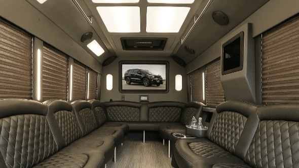 des moines 50 passenger party bus rental